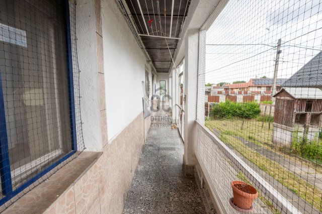 Eladó családi ház, Kápolnásnyéken 51.9 M Ft, 3 szobás