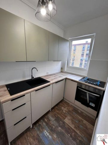 Eladó panellakás, Pécsett 53.5 M Ft, 2 szobás