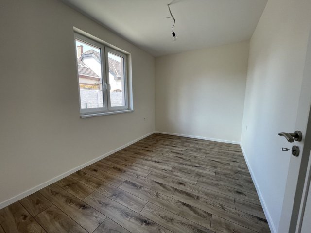 Eladó sorház, Hajdúszoboszlón 93 M Ft, 3 szobás
