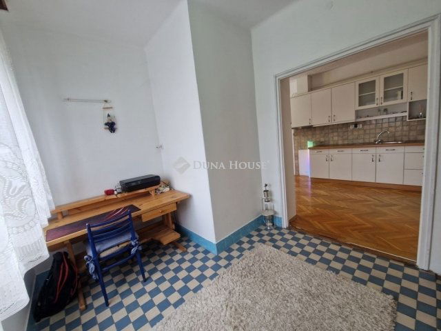 Eladó családi ház, Baján 48 M Ft, 4 szobás