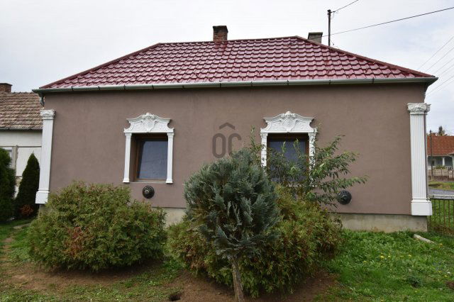 Eladó családi ház, Zalatárnokon 37 M Ft, 4 szobás
