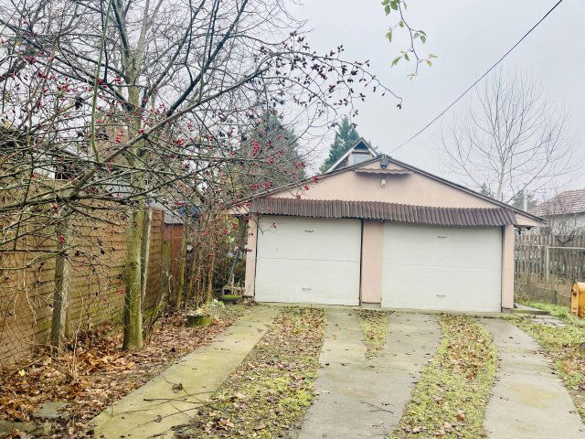 Eladó családi ház, Szigethalmon 25 M Ft, 1 szobás