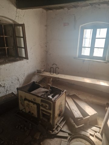 Eladó családi ház, Csörnyeföldön 2.2 M Ft, 2 szobás