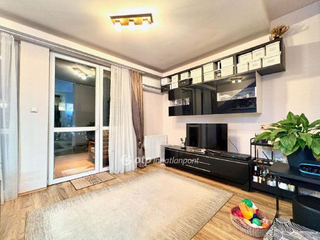 Eladó téglalakás, Budapesten, XI. kerületben 78 M Ft, 2 szobás