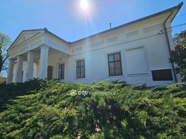 Eladó hotel, Tápiószelén 300 M Ft / költözzbe.hu