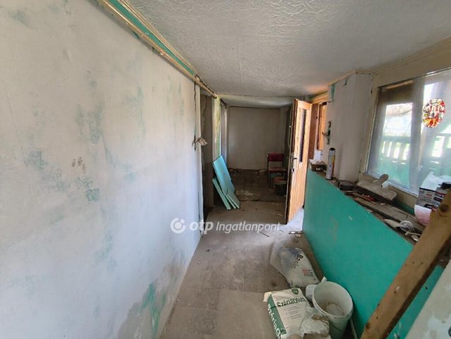 Eladó családi ház, Kondoroson 7.5 M Ft, 2+2 szobás