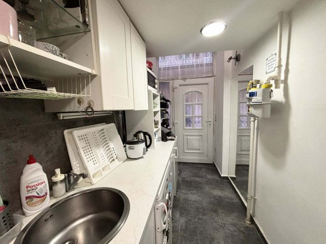 Eladó téglalakás, Budapesten, VI. kerületben, Izabella utcában