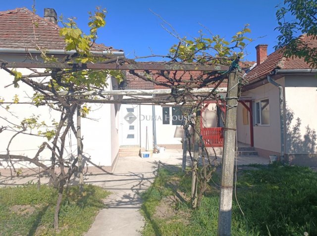 Eladó családi ház, Mezőberényben, Gyomai úton 39.9 M Ft