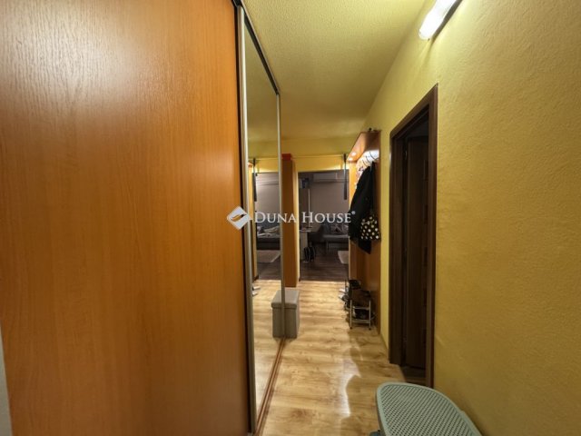 Eladó panellakás, Budapesten, XI. kerületben 78 M Ft, 1+2 szobás