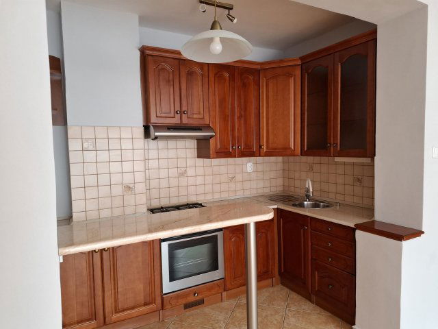 Kiadó téglalakás, albérlet, Egerben 170 E Ft / hó, 2 szobás