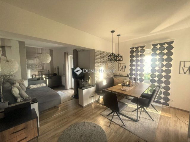 Eladó téglalakás, Sopronban 74.9 M Ft, 1 szobás