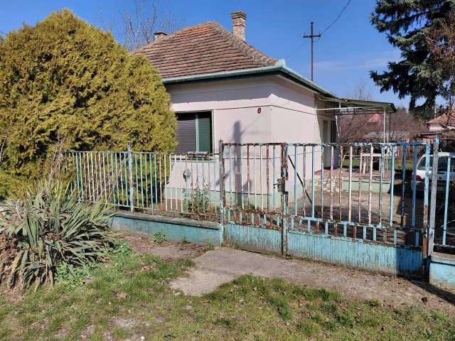 Eladó telek, Tárnokon 54.9 M Ft / költözzbe.hu