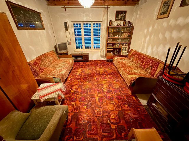 Eladó családi ház, Csákberényben 22.4 M Ft, 2 szobás