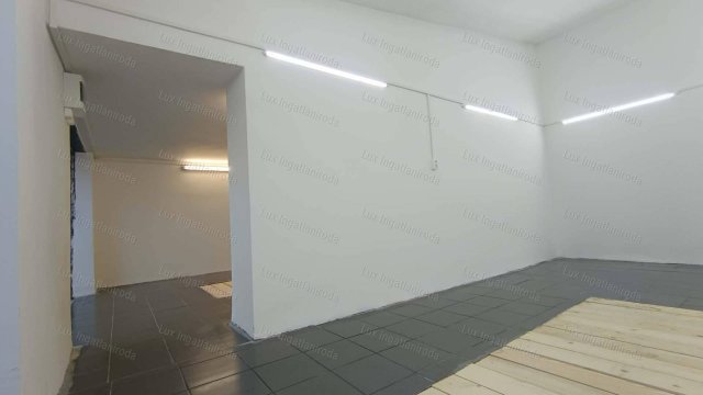 Eladó garázs, Oroszlányban 16.7 M Ft / költözzbe.hu