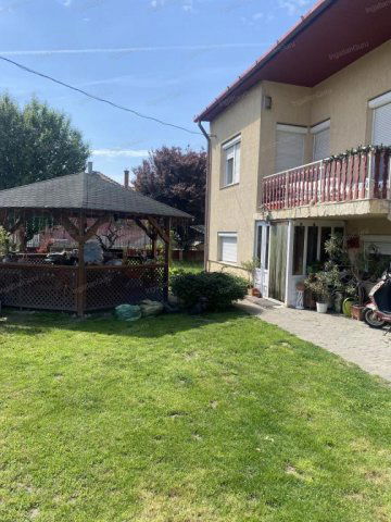 Eladó családi ház, Kecskeméten 149 M Ft, 7 szobás