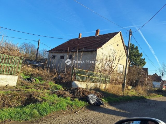 Eladó családi ház, Jánoshidán 4.9 M Ft, 1 szobás