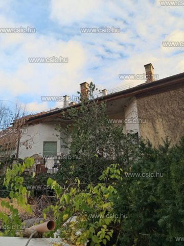 Eladó családi ház, Budapesten, IV. kerületben 140 M Ft, 5 szobás