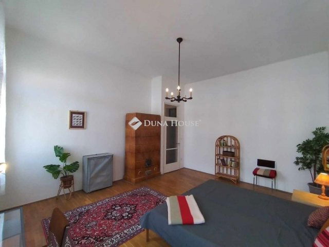 Eladó téglalakás, Szentgotthárdon 41.6 M Ft, 2 szobás