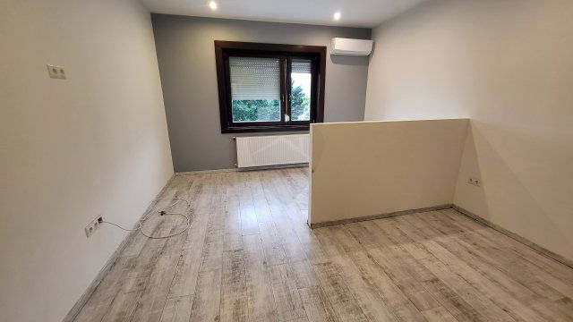 Eladó téglalakás, Gödöllőn 48.9 M Ft, 1+1 szobás