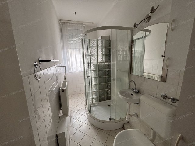 Eladó téglalakás, Tatabányán 39.9 M Ft, 2 szobás