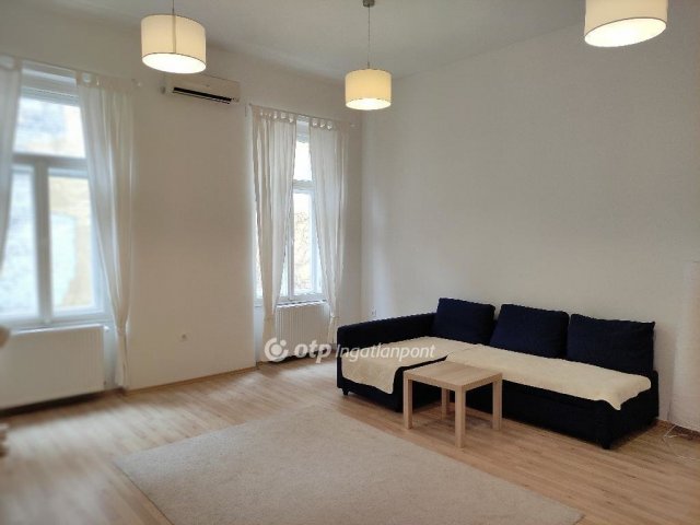 Eladó téglalakás, Budapesten, VIII. kerületben 124 M Ft