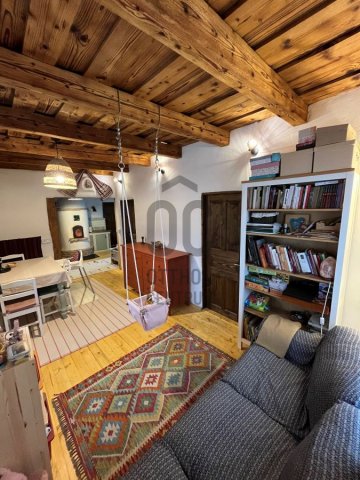 Eladó családi ház, Komáromban 87 M Ft, 4 szobás