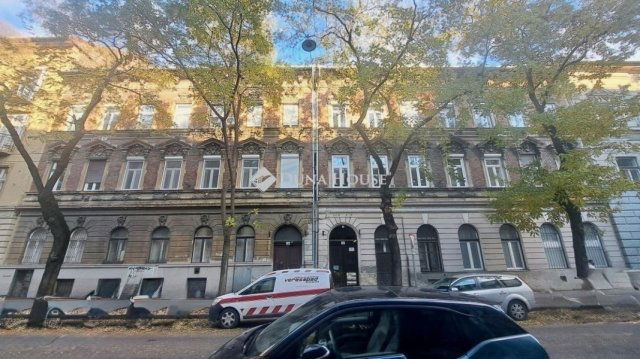 Eladó téglalakás, Budapesten, VII. kerületben 48 M Ft, 1 szobás