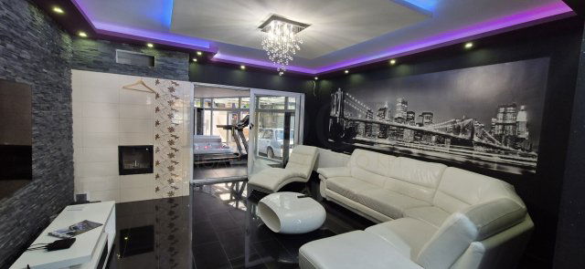 Eladó ikerház, Budapesten, XVIII. kerületben 239 M Ft, 3 szobás