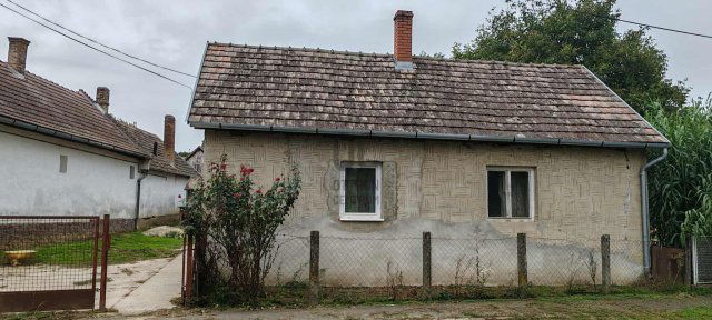 Eladó családi ház, Andorcson 5 M Ft, 1 szobás