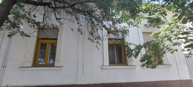 Eladó családi ház, Dombóváron 17.5 M Ft, 2 szobás