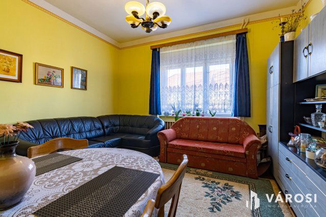 Eladó családi ház, Budapesten, XVIII. kerületben 79.9 M Ft