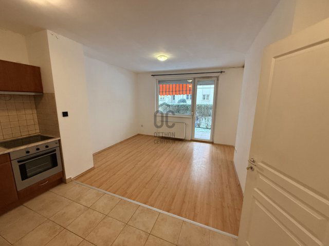 Eladó téglalakás, Budapesten, XI. kerületben 67.5 M Ft, 2 szobás