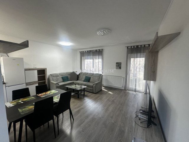 Eladó téglalakás, Pécsett, Radnics utcában 94.9 M Ft, 4 szobás