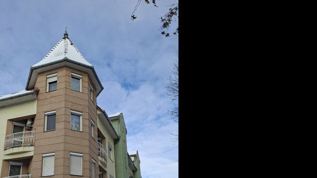 Eladó üzlethelyiség, Dombóváron 33 M Ft, 1 szobás