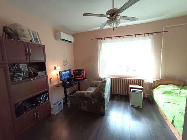 Eladó családi ház, Hatvanban 65 M Ft, 3 szobás