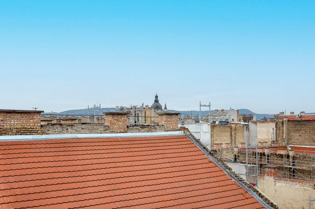 Eladó téglalakás, Budapesten, VII. kerületben, Dob utcában