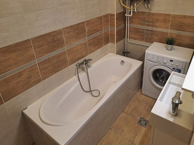 Eladó téglalakás, Budapesten, VII. kerületben, Dohány utcában