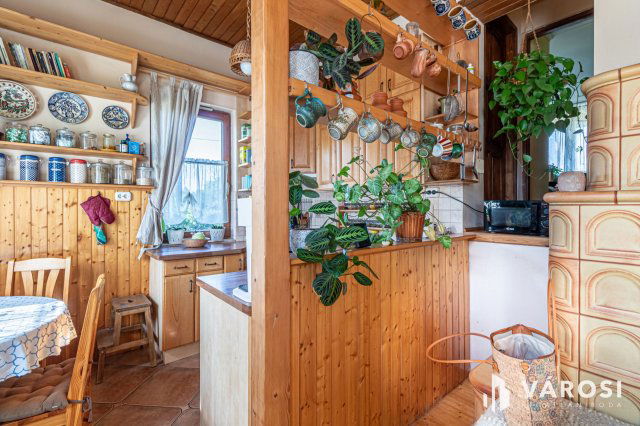 Eladó családi ház, Szatymazon 82 M Ft, 5 szobás