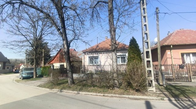 Eladó családi ház, Budapesten, XVII. kerületben 69.9 M Ft