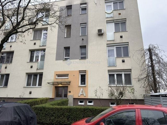 Eladó téglalakás, Budapesten, XVI. kerületben 47.5 M Ft