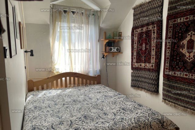 Eladó téglalakás, Budapesten, II. kerületben 159.4 M Ft