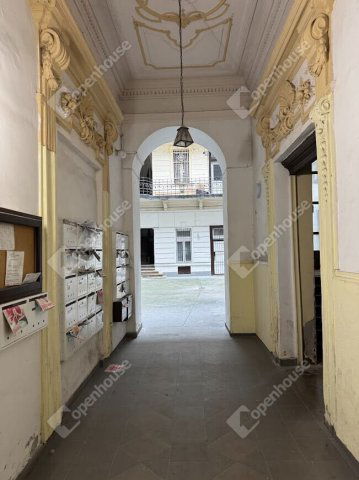 Eladó téglalakás, Budapesten, VI. kerületben 105.5 M Ft