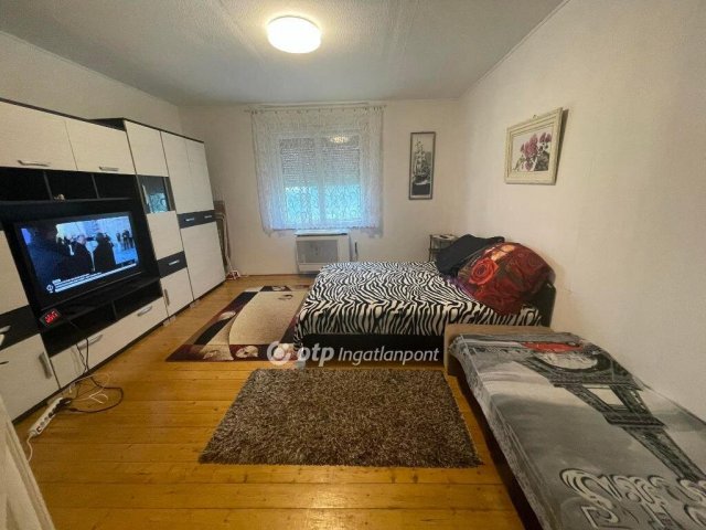 Eladó családi ház, Tápiógyörgyén 34.9 M Ft, 3 szobás