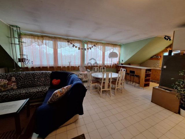 Eladó családi ház, Gyálon 119.9 M Ft, 8 szobás