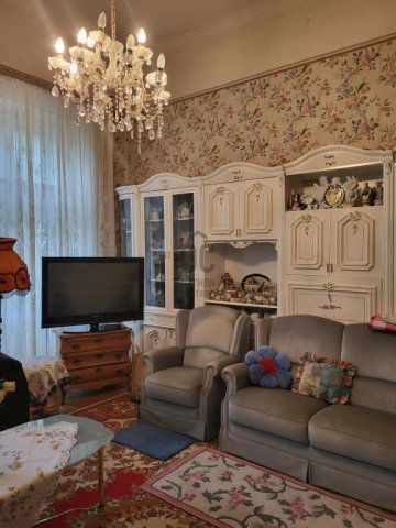 Eladó téglalakás, Budapesten, VI. kerületben 215 M Ft, 2 szobás