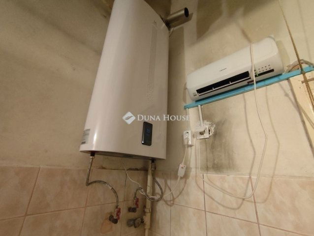 Eladó téglalakás, Budapesten, IX. kerületben 63.4 M Ft, 2 szobás