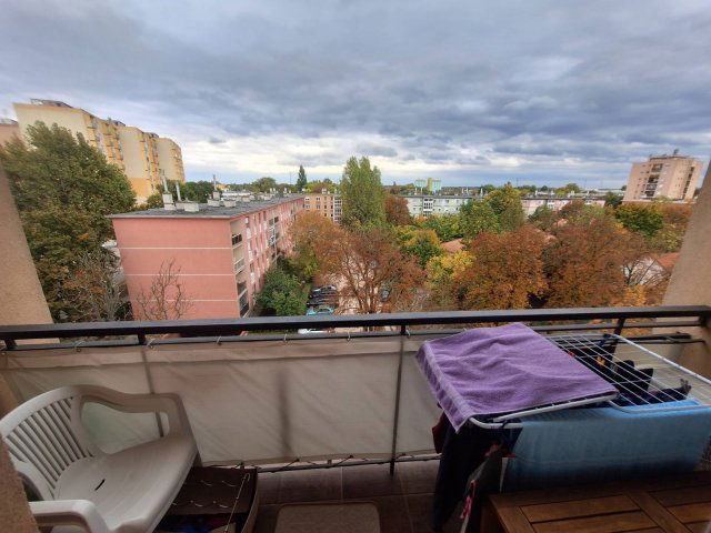 Eladó panellakás, Székesfehérvárott 57 M Ft, 1 szobás