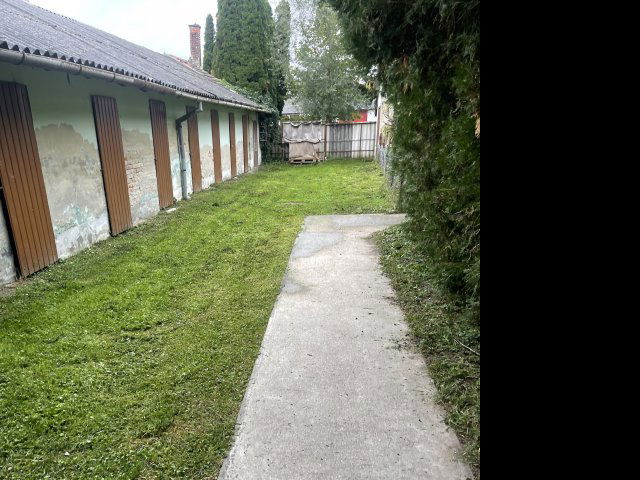 Eladó téglalakás, Nagykanizsán 29.3 M Ft, 3 szobás