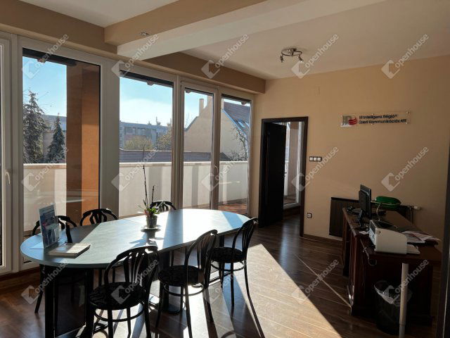 Kiadó iroda, Szegeden 210 E Ft / hó, 3 szobás