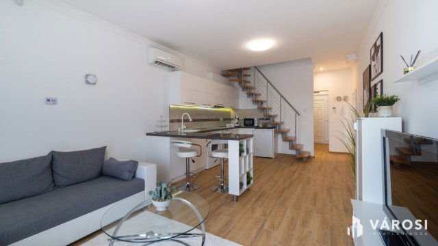 Kiadó téglalakás, albérlet, Siófokon 200 E Ft / hó, 2 szobás